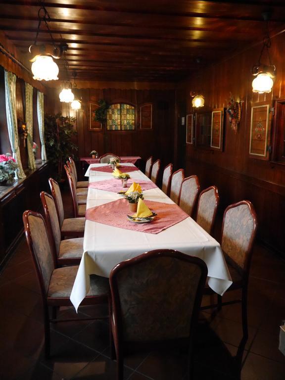 קוטבוס Hotel Zur Sonne מראה חיצוני תמונה