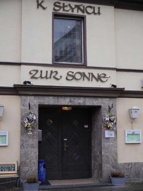 קוטבוס Hotel Zur Sonne מראה חיצוני תמונה